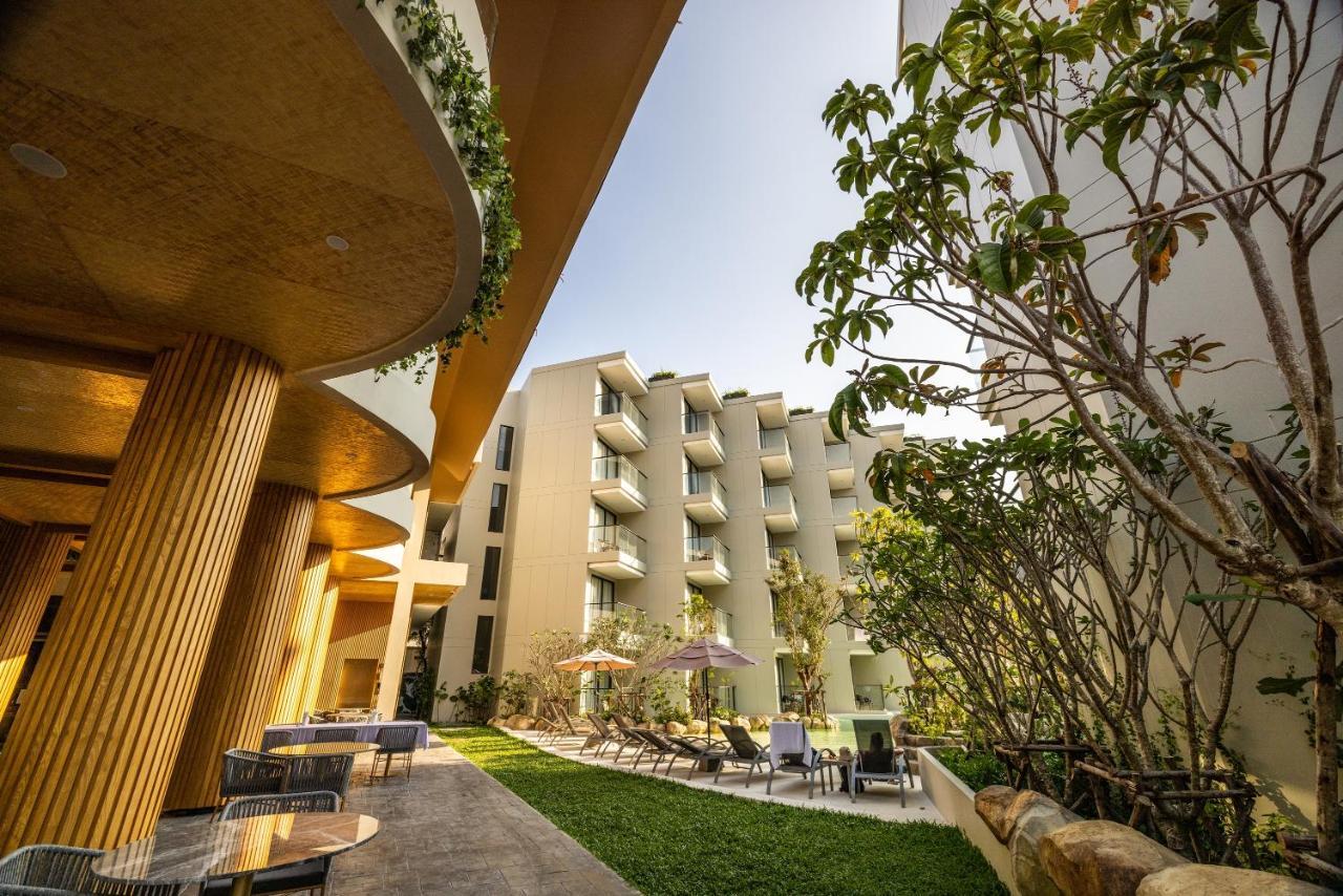 Phuket Emerald Beach Resort Karon Exterior photo