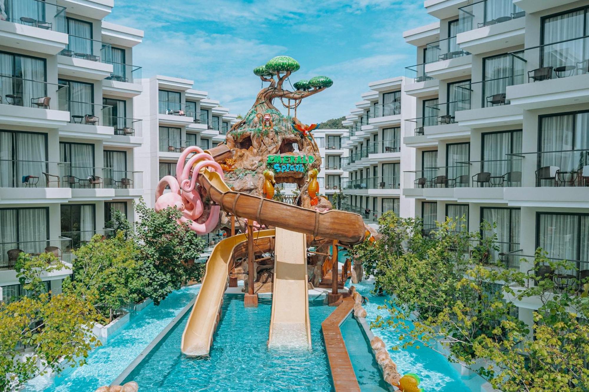 Phuket Emerald Beach Resort Karon Exterior photo